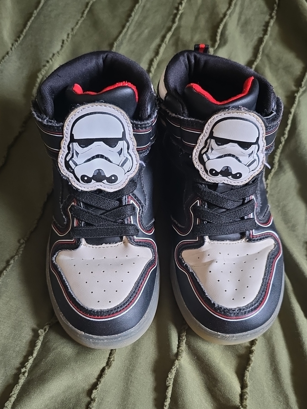 Star Wars Kids Black White Sneakers with Red Accents